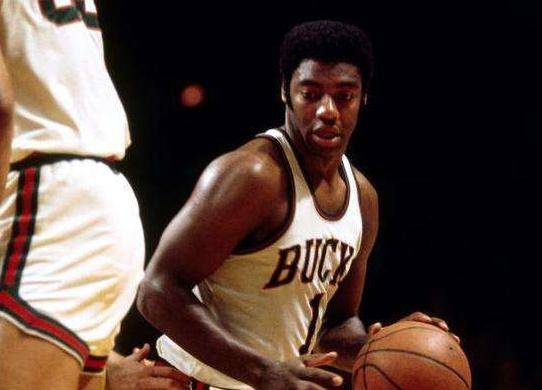 案例分析中 案例分析中